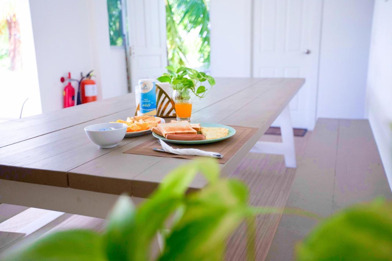 Keyla Inn Thulusdhoo Bagian luar foto