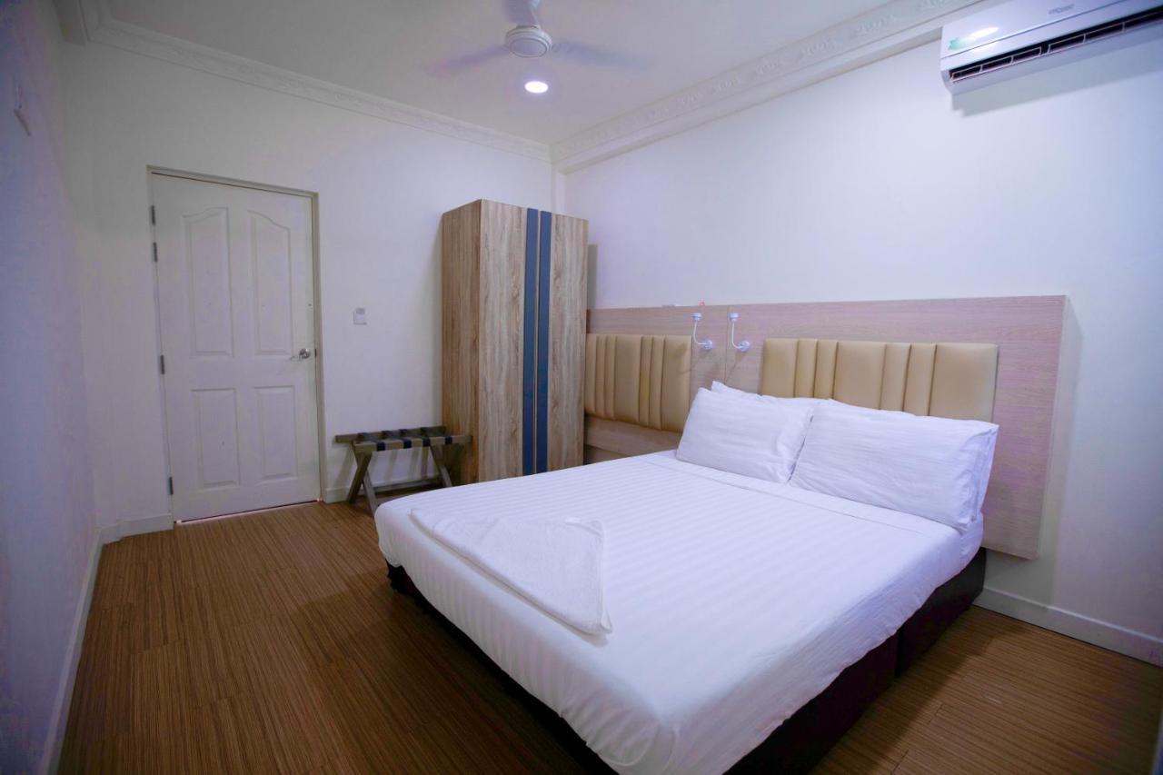 Keyla Inn Thulusdhoo Bagian luar foto