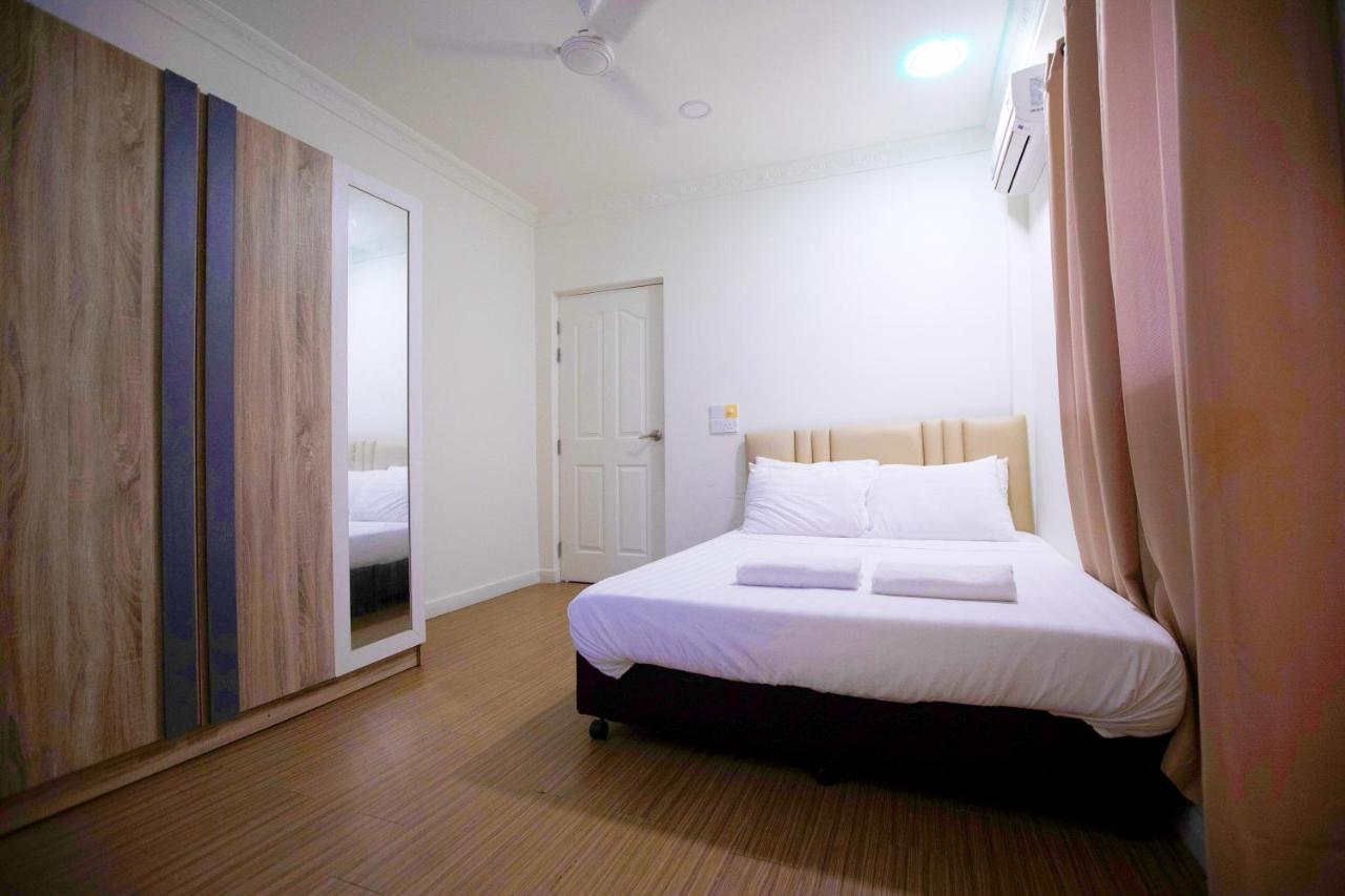 Keyla Inn Thulusdhoo Bagian luar foto