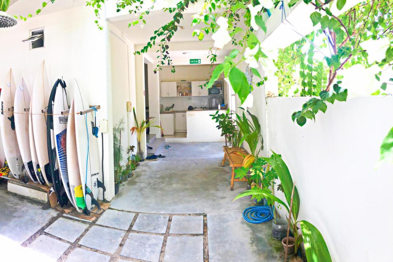 Keyla Inn Thulusdhoo Bagian luar foto