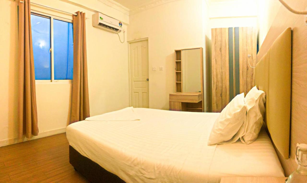 Keyla Inn Thulusdhoo Bagian luar foto